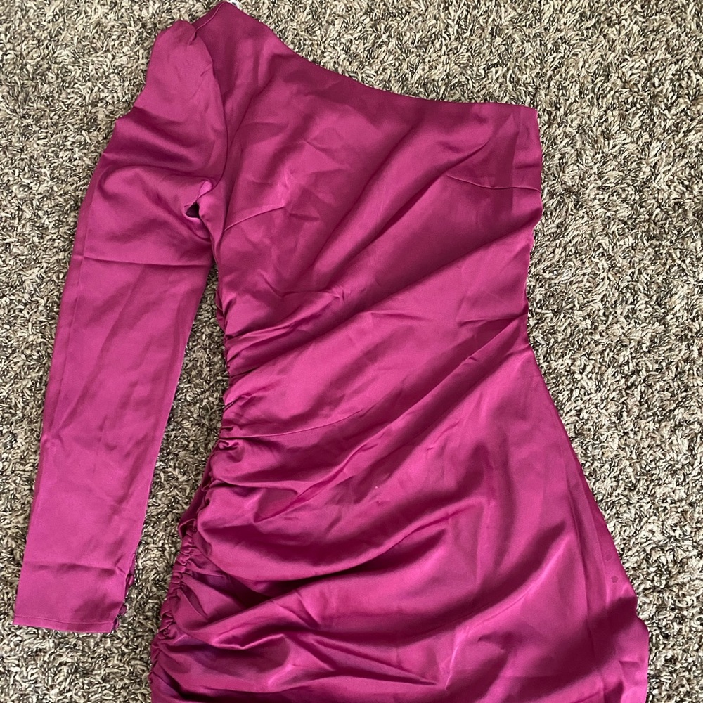 Lulu’s Semi-Formal or Cocktail Dress - stunning dark pink color